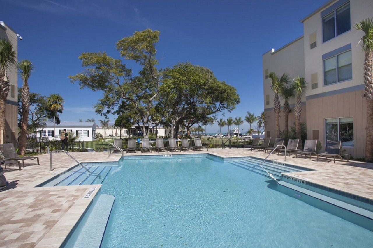 Station touristique Faro Blanco & Yacht Club Marathon, Curio By Hilton 4*